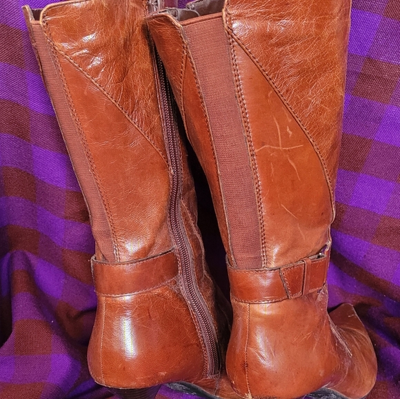 Nine West mid-calf heeled boot - Picture 3 of 3